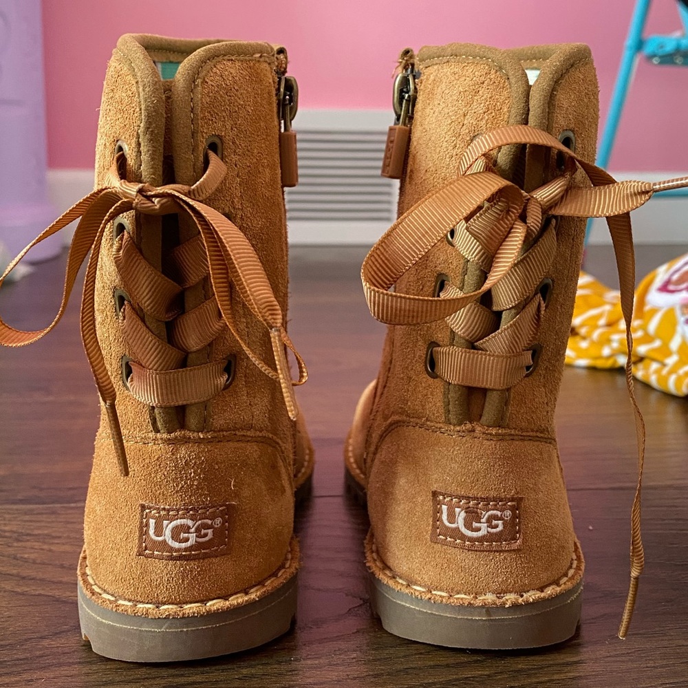 Kids UGGS ✨